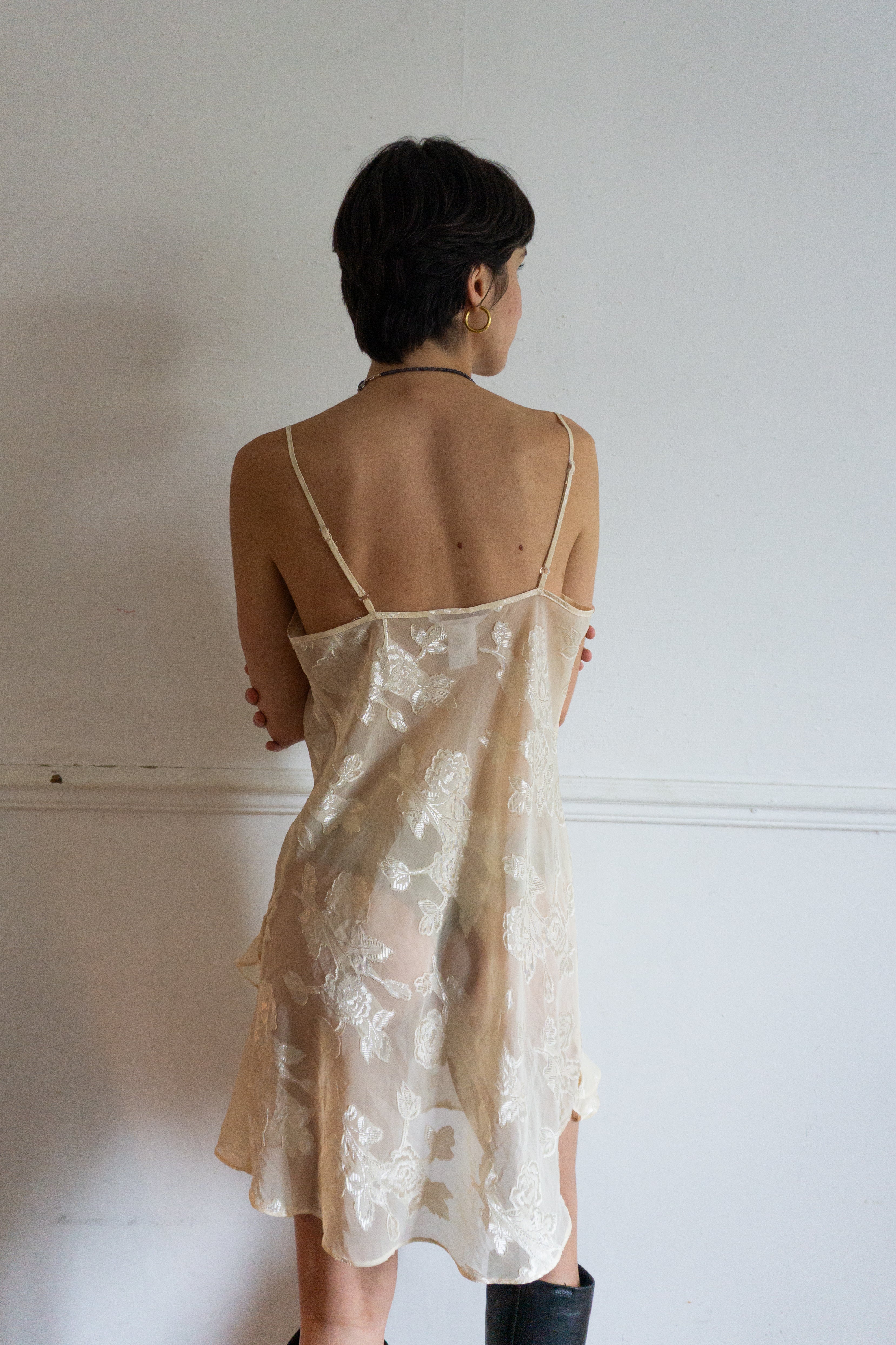 Robe Transparente à Fleurs T.38