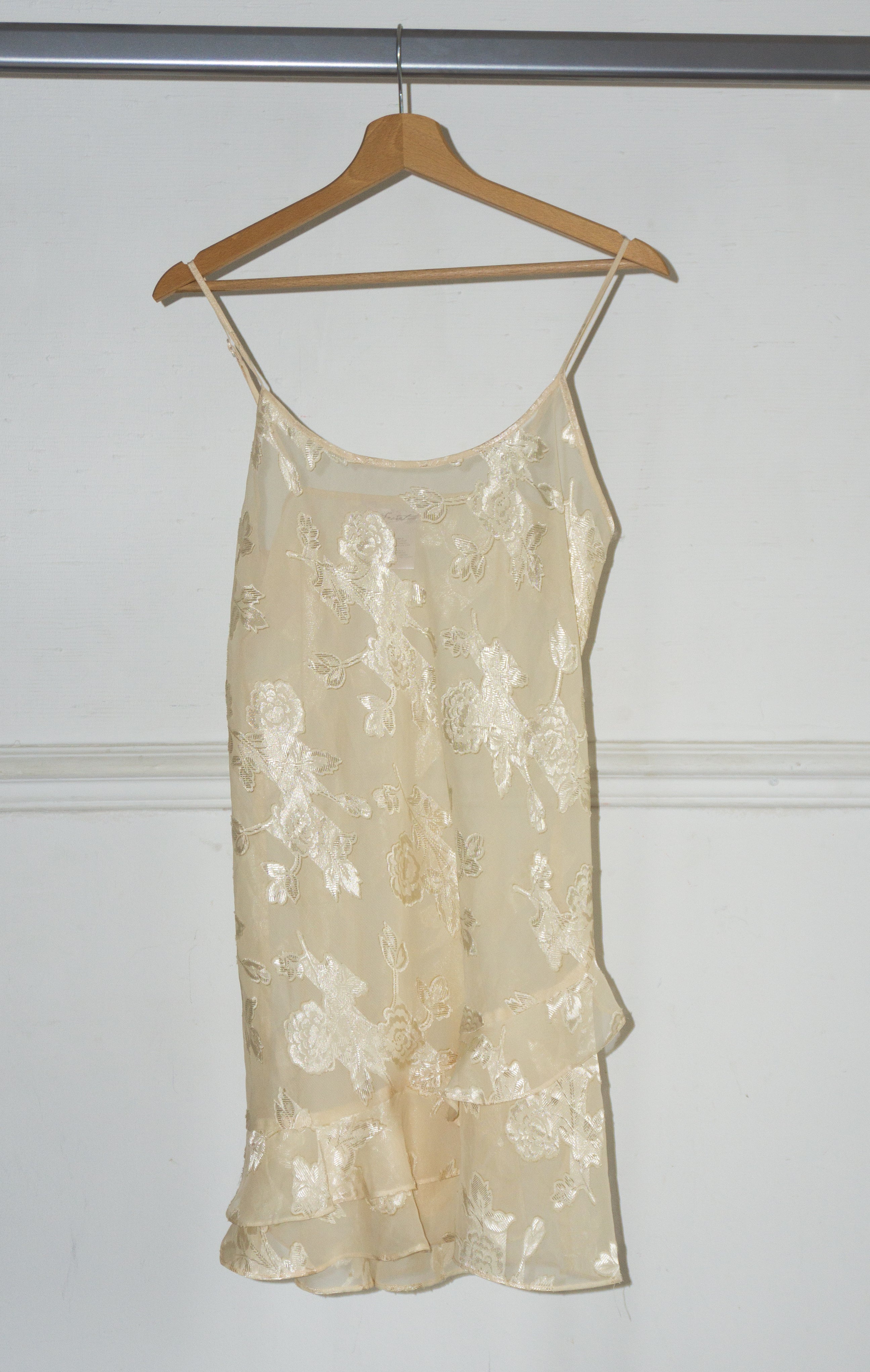 Robe Transparente à Fleurs T.38