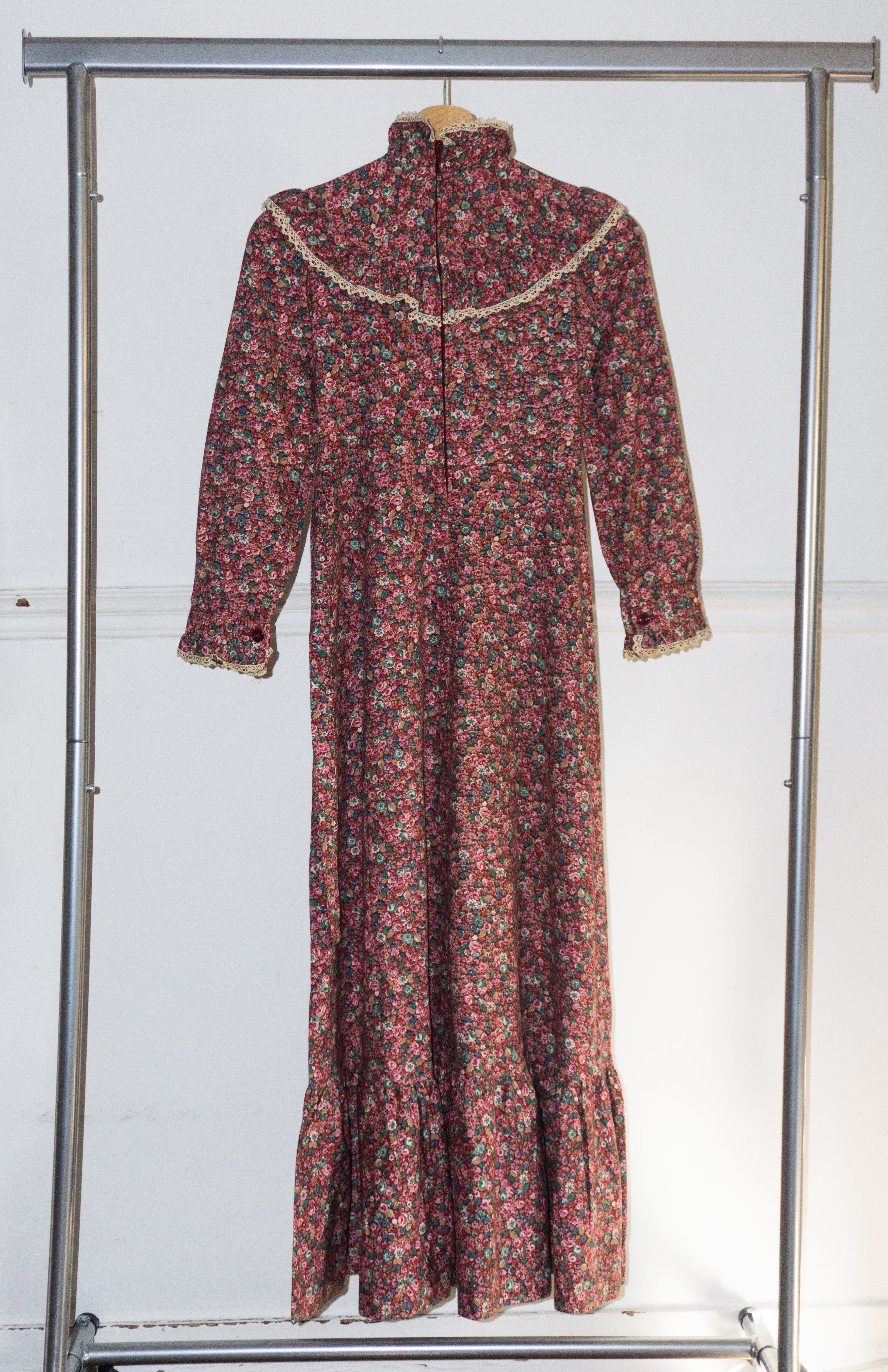 Robe Fleurie 70's T.32