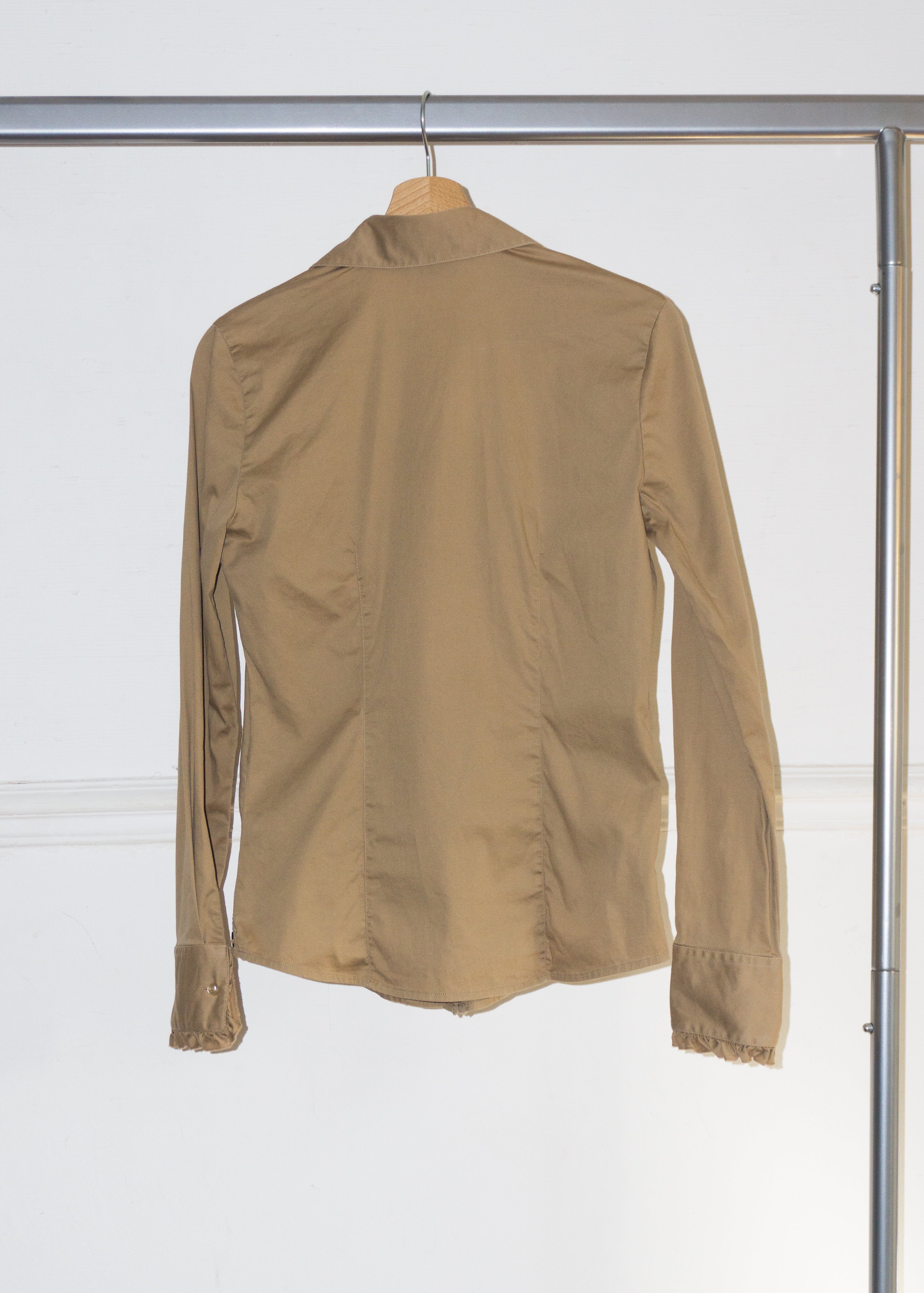 Chemise Cintrée à Petits Froufrous T.38